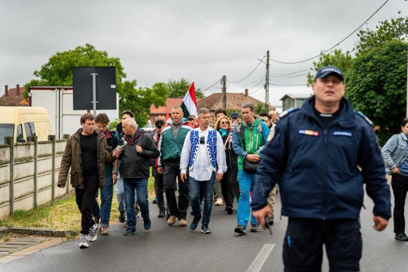 Magyar Péter Nagyváradon: Az árulás valósága nem palástolható, az egymillió lépés végén egy új kezdet vár ránk | Krónika Online