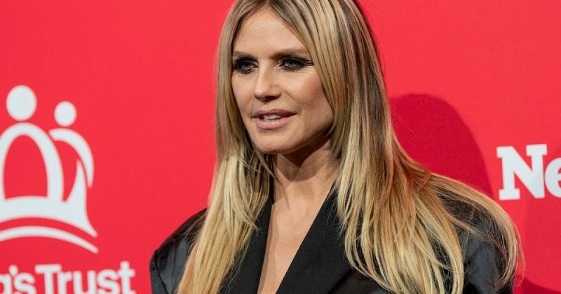Heidi Klum kókuszkörmei mellett aligha találkozhatunk olyan lenyűgöző nyári manikűrökkel, amelyek ennyire magukkal ragadnának.