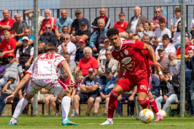Zöld asztalnál veszélybe kerülhet a Sepsi OSK által megszerzett pont, ami komoly hatással lehet a csapat teljesítményére. | Székely Sport