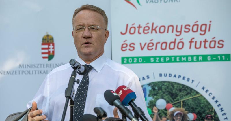 Lemondott egy fideszes képviselő, aki kapcsolatba hozható az MNB-botrány körüli eseményekkel.