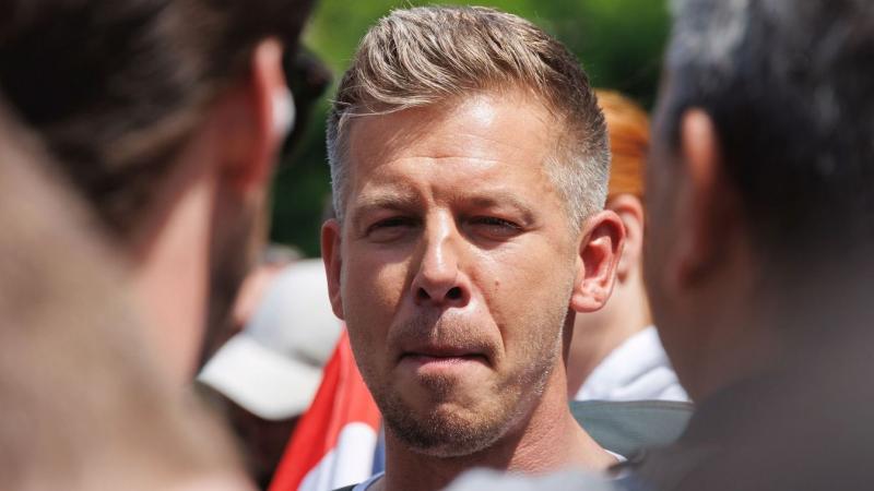 Ez még az ellenzéki szavazók számára is túlságosan megterhelőnek bizonyult: nem mernek rátérni az ukrán Tisza-alkalmazás használatára.