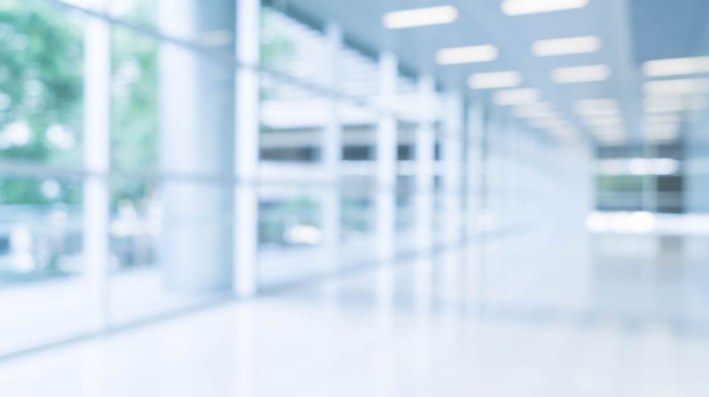 Az édesanya aggodalommal figyelmeztet: ezek a jelek már a fia halálos rákjának első árnyai voltak.