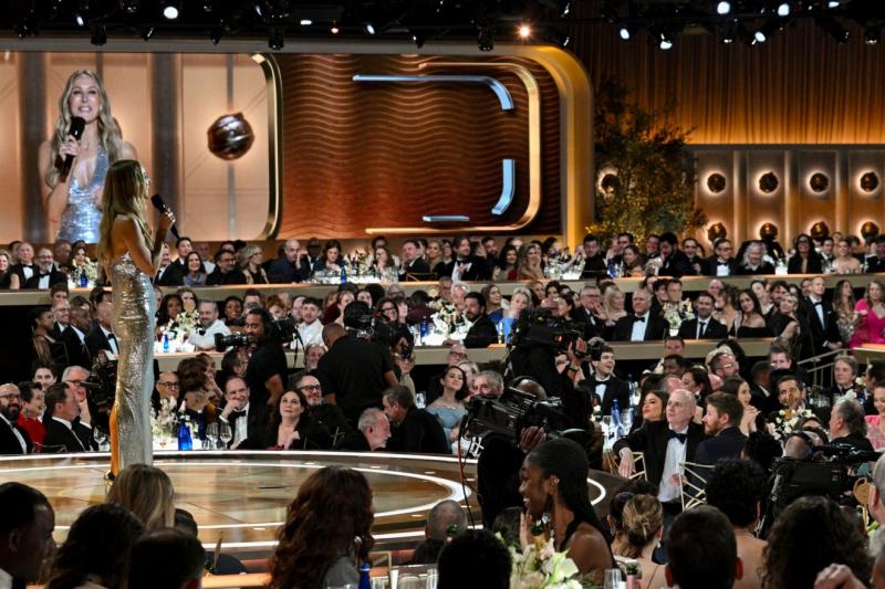 Arany Glóbusz-díj: Sarah Jessica Parker és Helen Mirren életműdíjjal tüntették ki | Krónika

A legújabb Arany Glóbusz-gálán Sarah Jessica Parker és Helen Mirren kiemelkedő életműdíjat vehetett át, elismerve ezzel a szórakoztatóiparban végzett páratlan mun