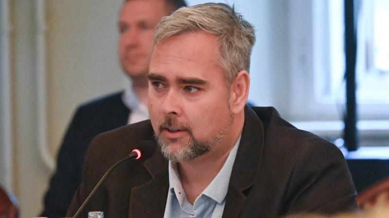 Budapesten a baloldal egyre inkább a Tisza Párt irányvonalához igazodik.